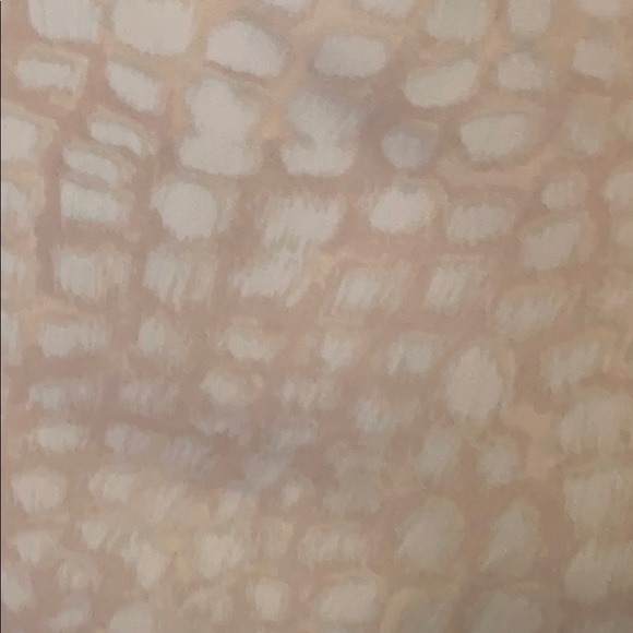 Aritzia Babaton Everly camisole - Picture 2 of 2